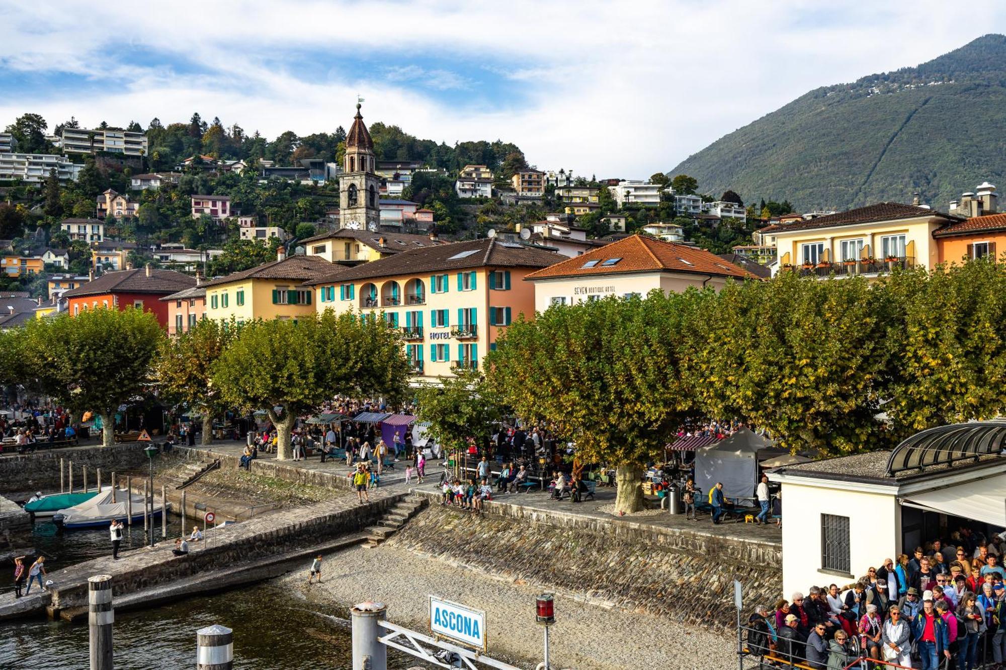 Yellow View Apartment - Happy Rentals Ronco sopra Ascona Exteriör bild